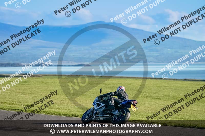 anglesey no limits trackday;anglesey photographs;anglesey trackday photographs;enduro digital images;event digital images;eventdigitalimages;no limits trackdays;peter wileman photography;racing digital images;trac mon;trackday digital images;trackday photos;ty croes